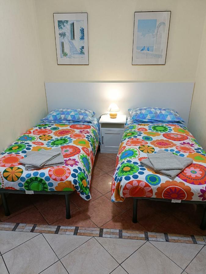 Appartement Domus Cornelia à Naples Extérieur photo
